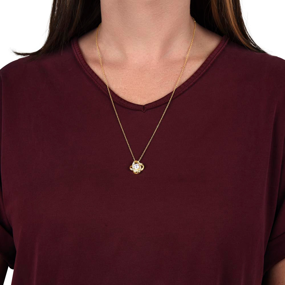 Love Knot Necklace for Mom – Unbreakable Bond Mother's Day Gift